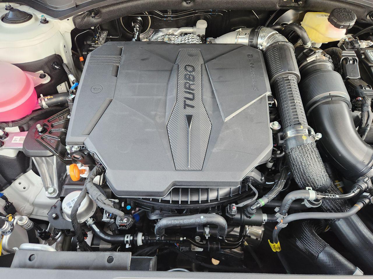 New 2027 Serenity White Hyundai SE FWD image 30