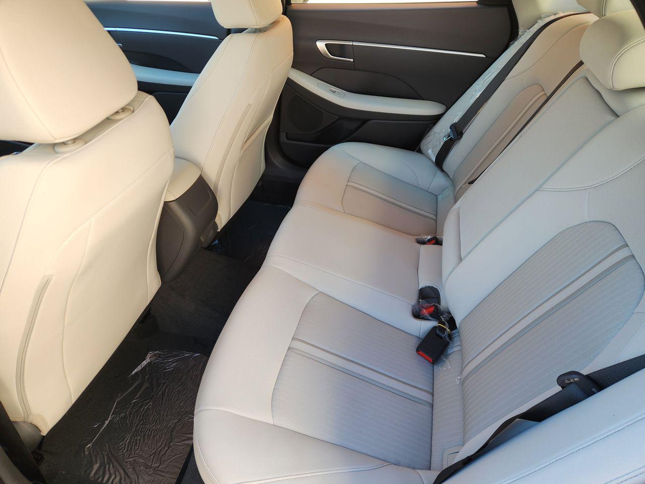 New 2026 T2G Gray Hyundai SEL Sport image 29