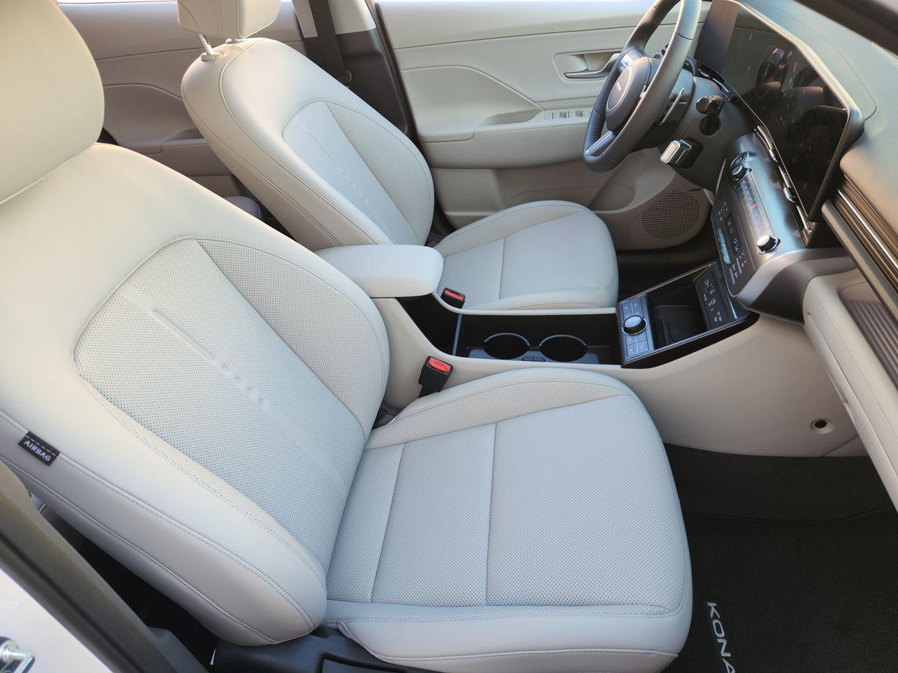 New 2026 Atlas White Hyundai Limited FWD image 10