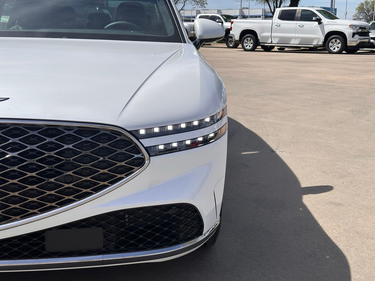 Used 2025 Uyuni White Genesis 3.5T e-SC image 4