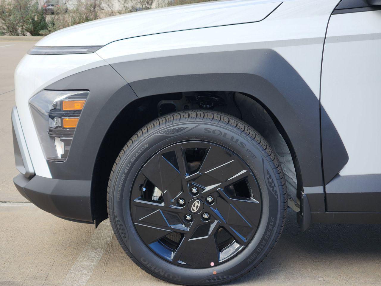 New 2026 Atlas White Hyundai SEL Sport FWD image 5