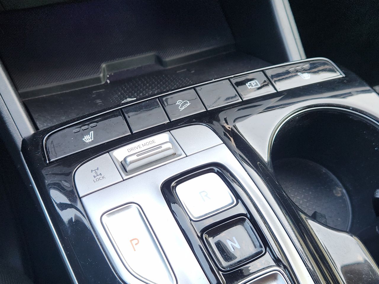 Used 2022 Phantom Black Hyundai SEL Convenience image 17