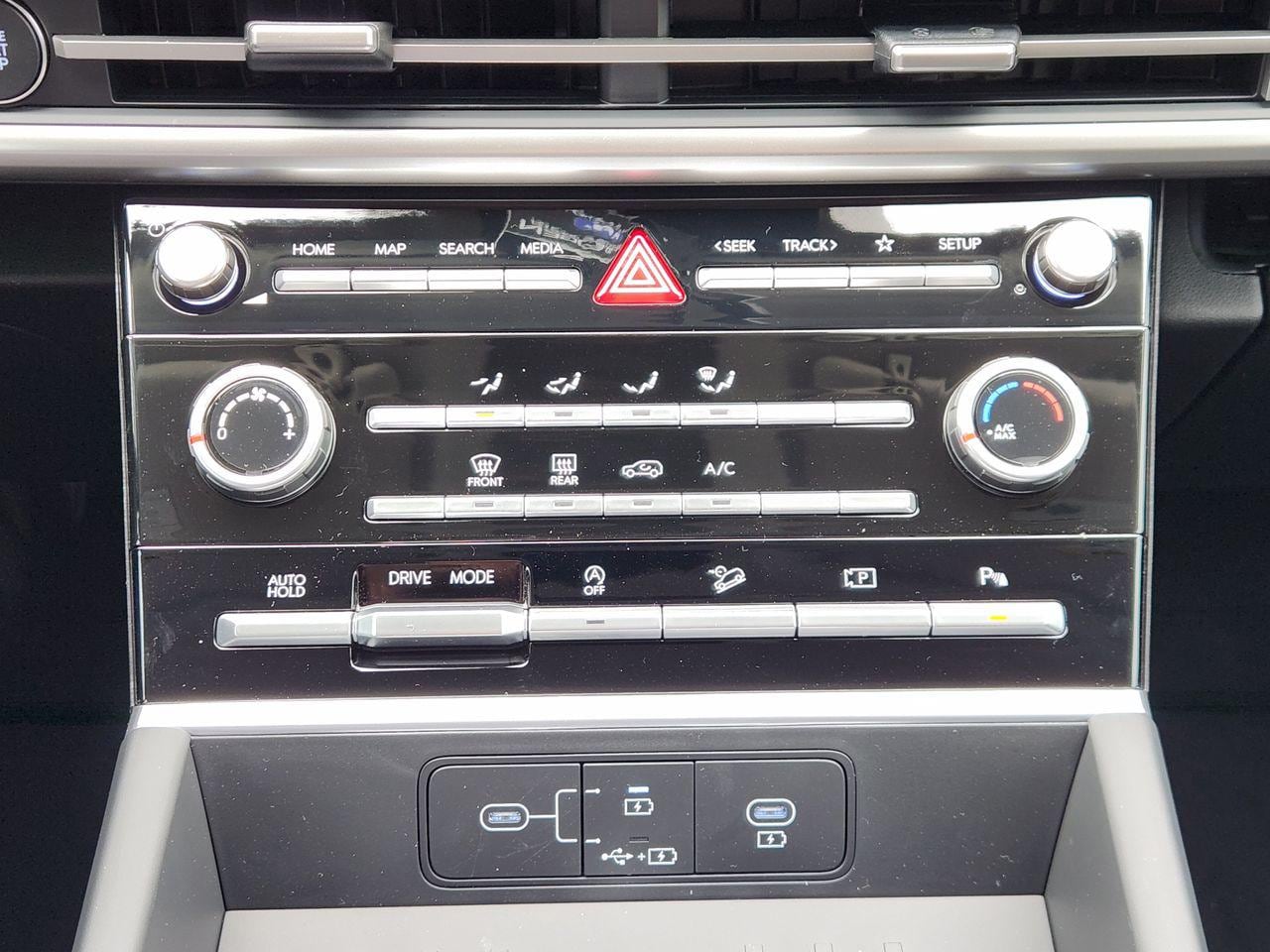 New 2026 Phantom Black Hyundai SE FWD image 15