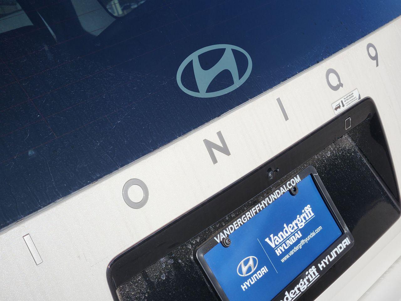 New 2026 Snow White Pearl Hyundai S image 8