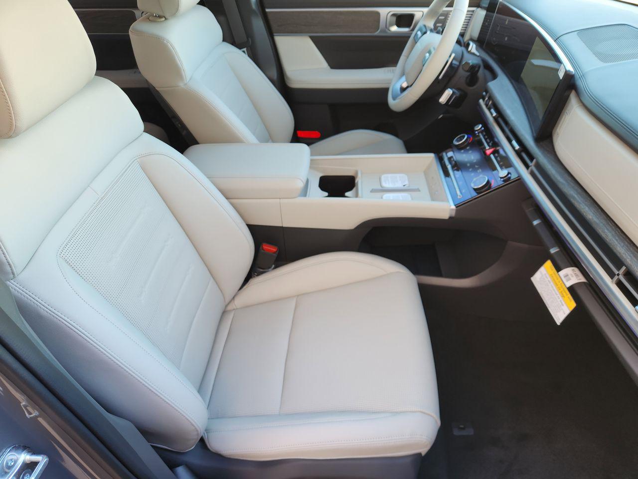 New 2026 NT2 Gray Hyundai Limited FWD image 10