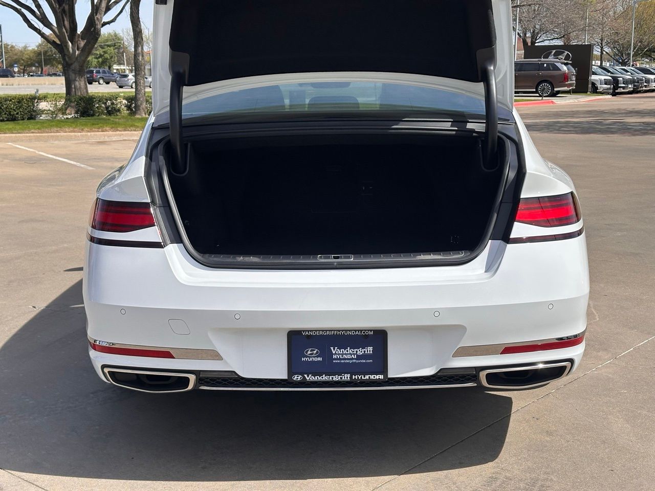 Used 2025 Uyuni White Genesis 3.5T e-SC image 14