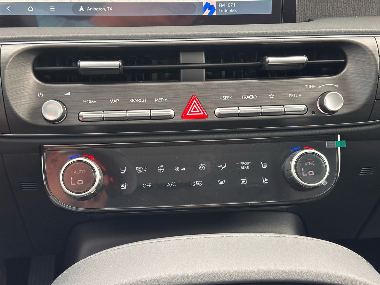 Certified Used 2026 Creamy White Pearl Hyundai Blue SEL Premium 7 Passenger image 38