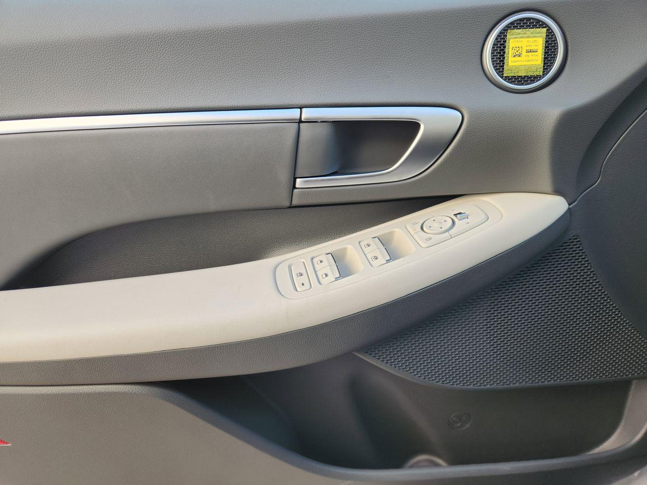 New 2026 W6H White Hyundai SEL Sport image 21