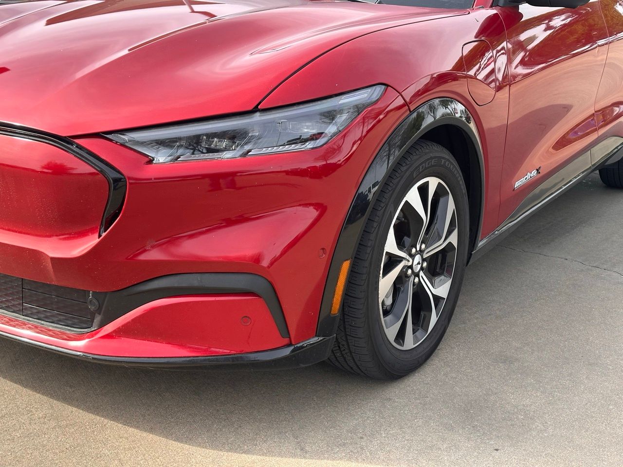 Used 2023 Rapid Red Tinted Ford Premium image 9