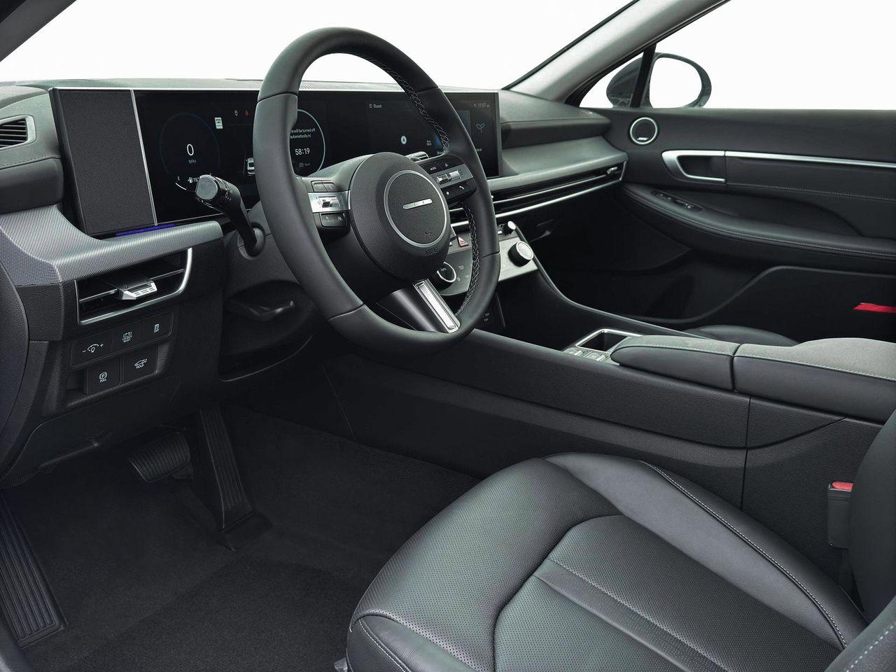 New 2026 W6H White Hyundai Limited image 14