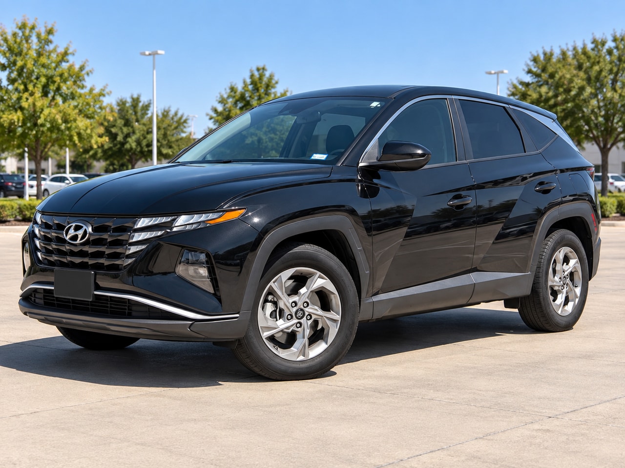 Used 2024 Black Pearl Hyundai SE image 2