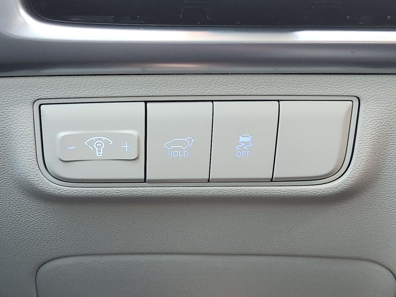 New 2026 Shimmering Silver Hyundai SEL Plus FWD image 20