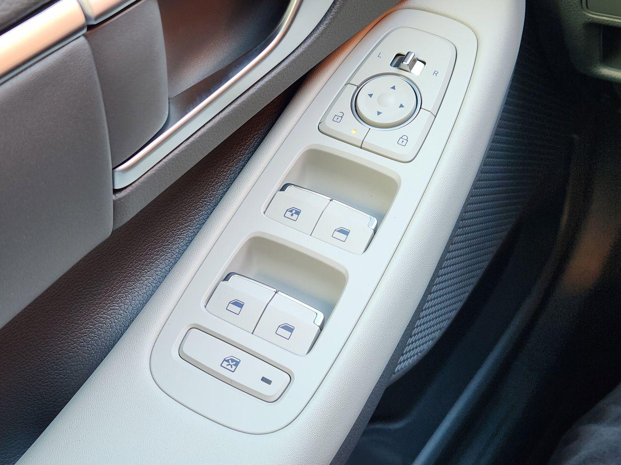 New 2026 T2G Gray Hyundai Blue image 23