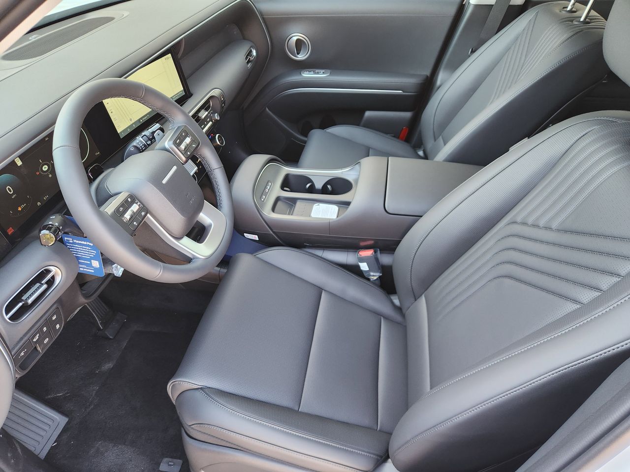 New 2026 WC9 White Hyundai SEL FWD image 8