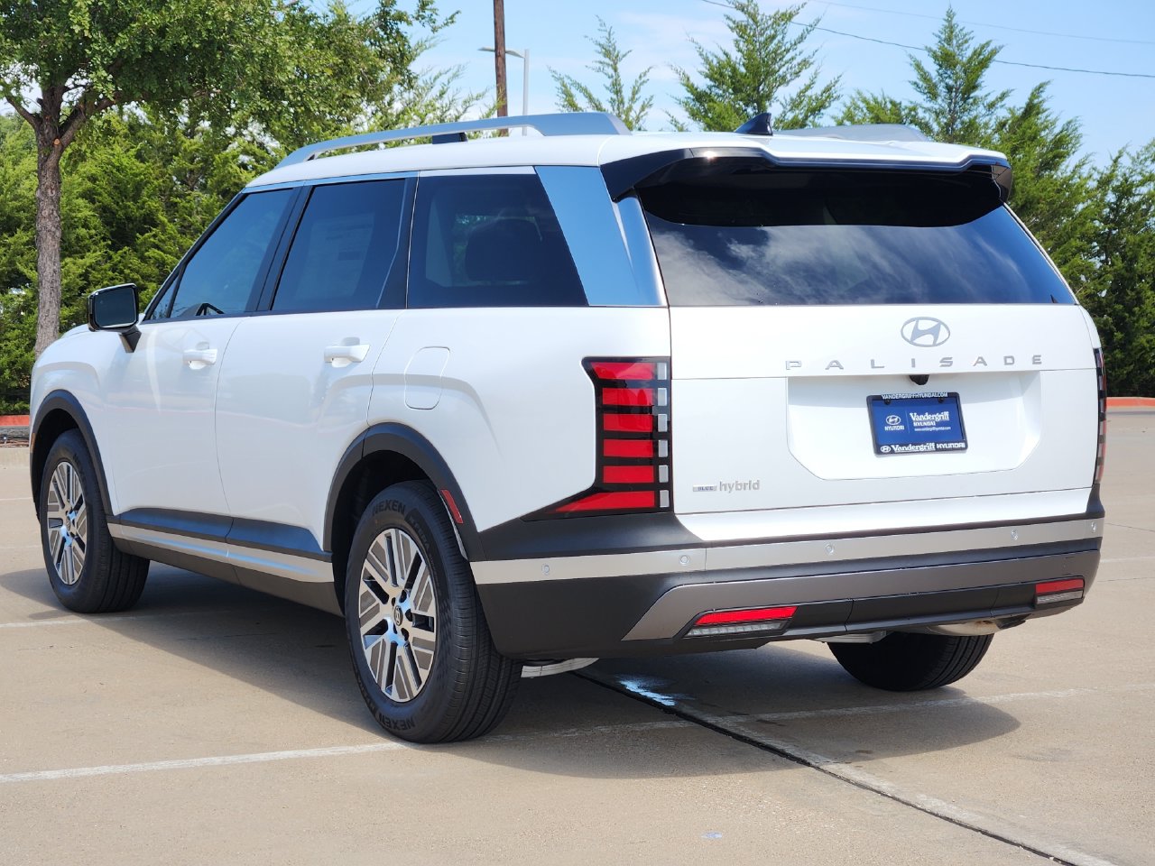 New 2027 Creamy White Pearl Hyundai Blue SEL Premium 7P image 4