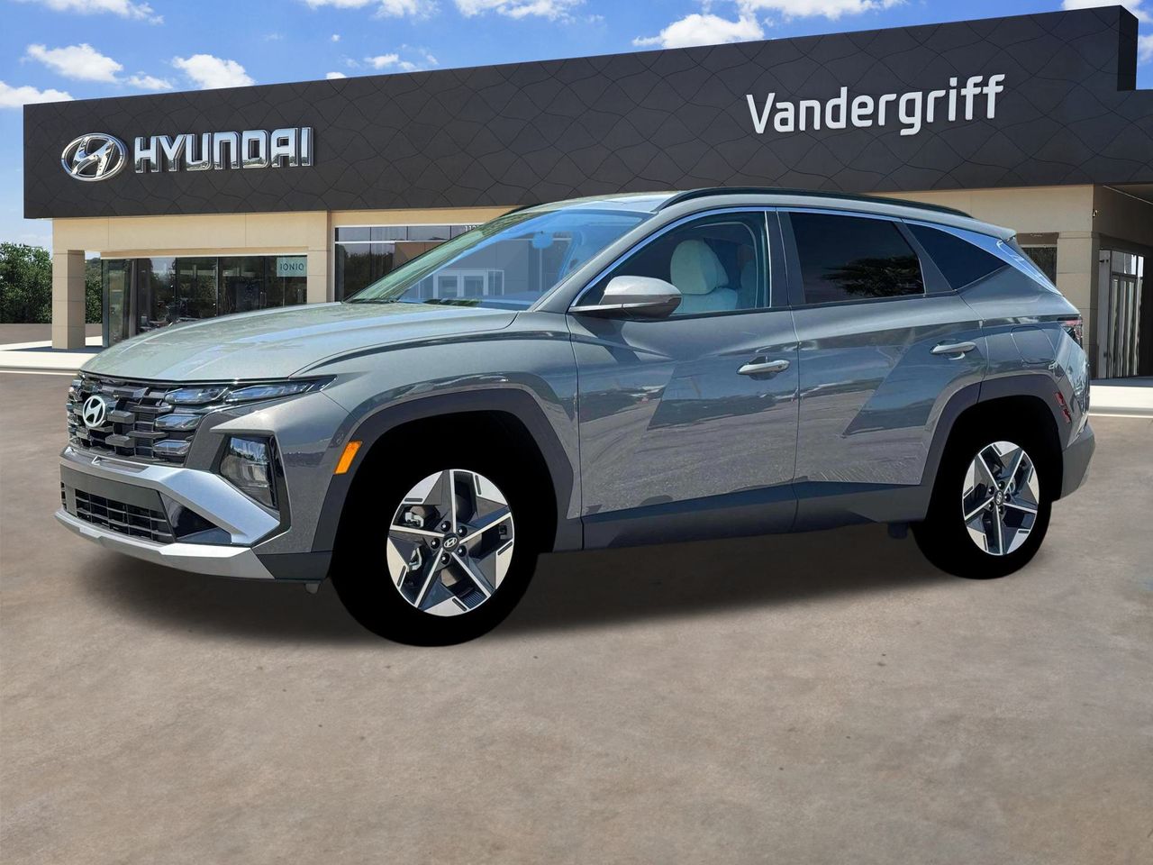 2026 Hyundai Tucson SEL photo 2