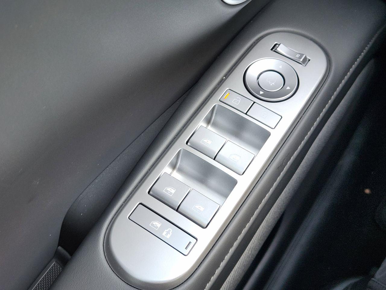 New 2026 Abyss Black Pearl Hyundai Calligraphy FWD image 20