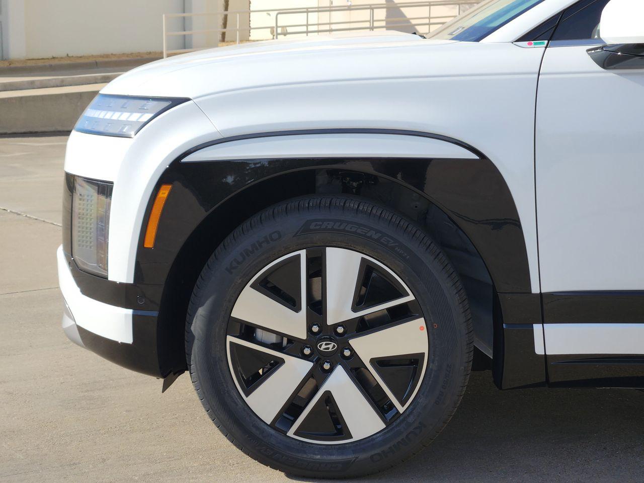 New 2026 SWP White Hyundai SEL image 5