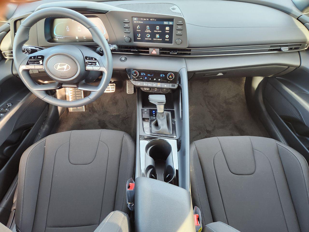 New 2026 A5G Gray Hyundai SEL Sport Premium image 25