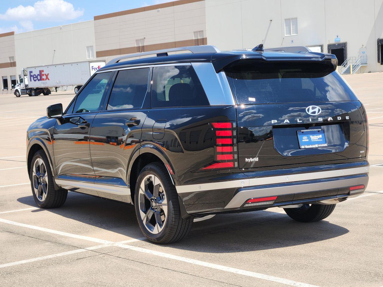 New 2027 Abyss Black Pearl Hyundai Limited 7P image 3