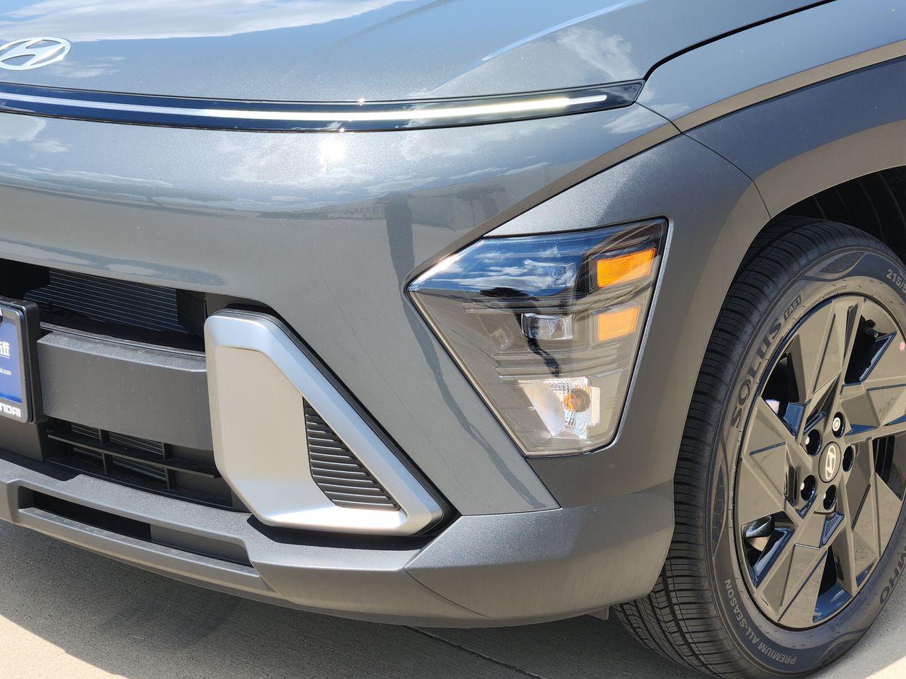 New 2027 Ecotronic Gray Pearl Hyundai SEL Sport FWD image 6