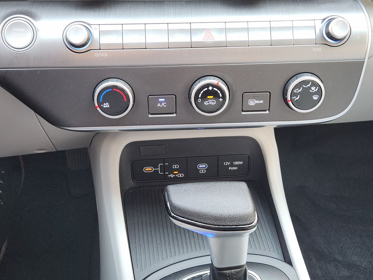 Used 2024 Denim Blue Pearl Hyundai SE image 16