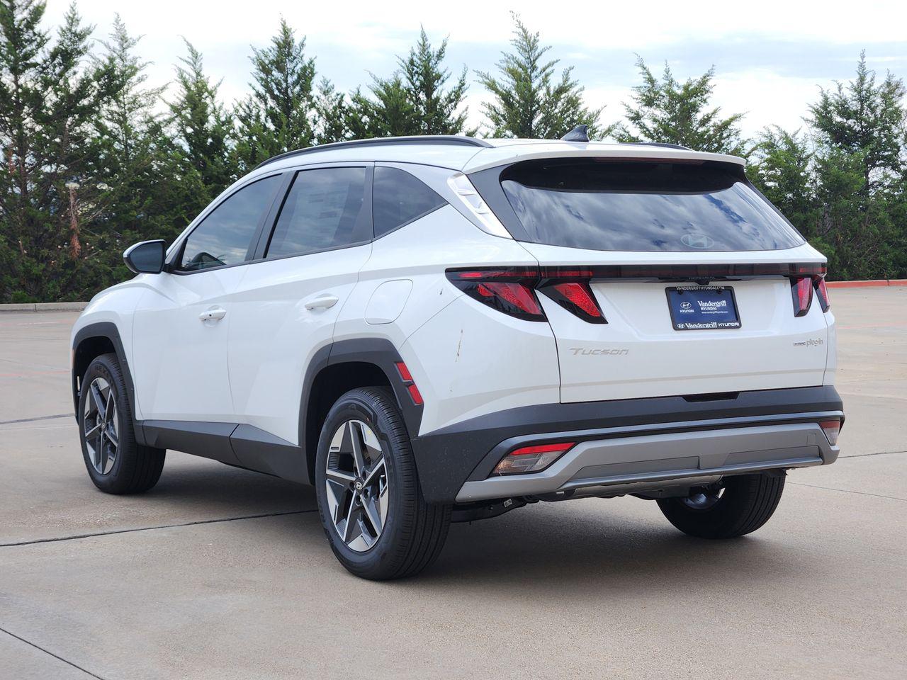 New 2026 Creamy White Pearl Hyundai SEL image 3