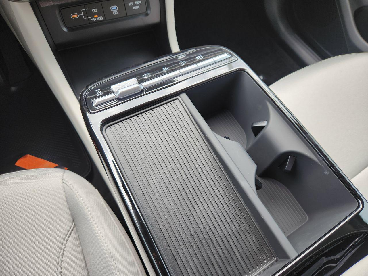 New 2026 Creamy White Pearl Hyundai SEL image 20