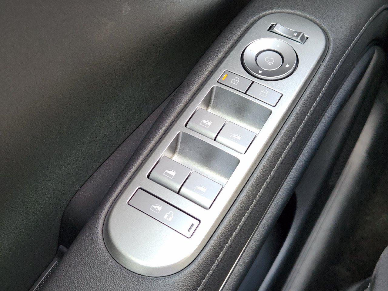 New 2027 Creamy White Pearl Hyundai Limited image 22
