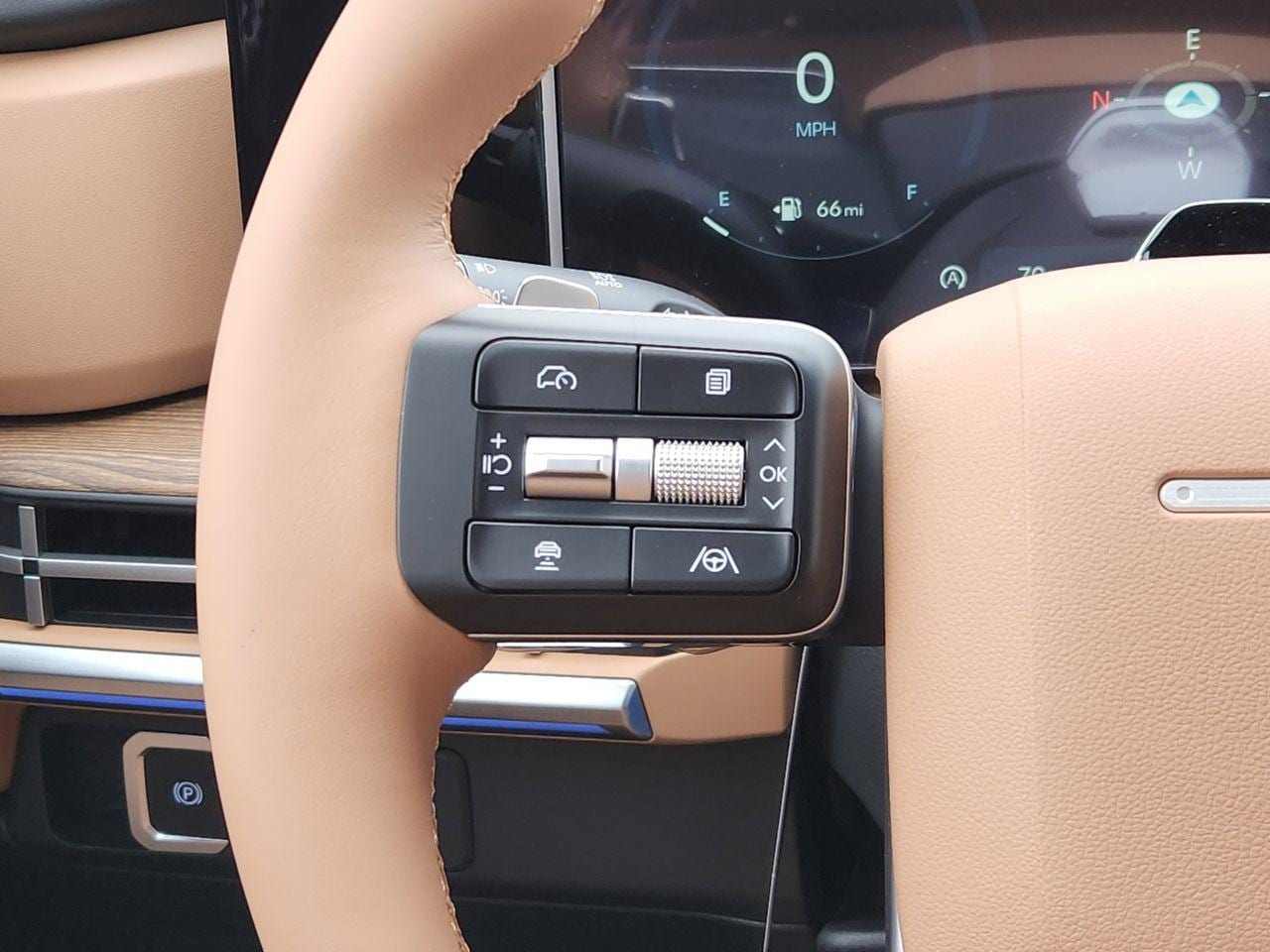 New 2026 PE2 Gray Hyundai Limited FWD image 28