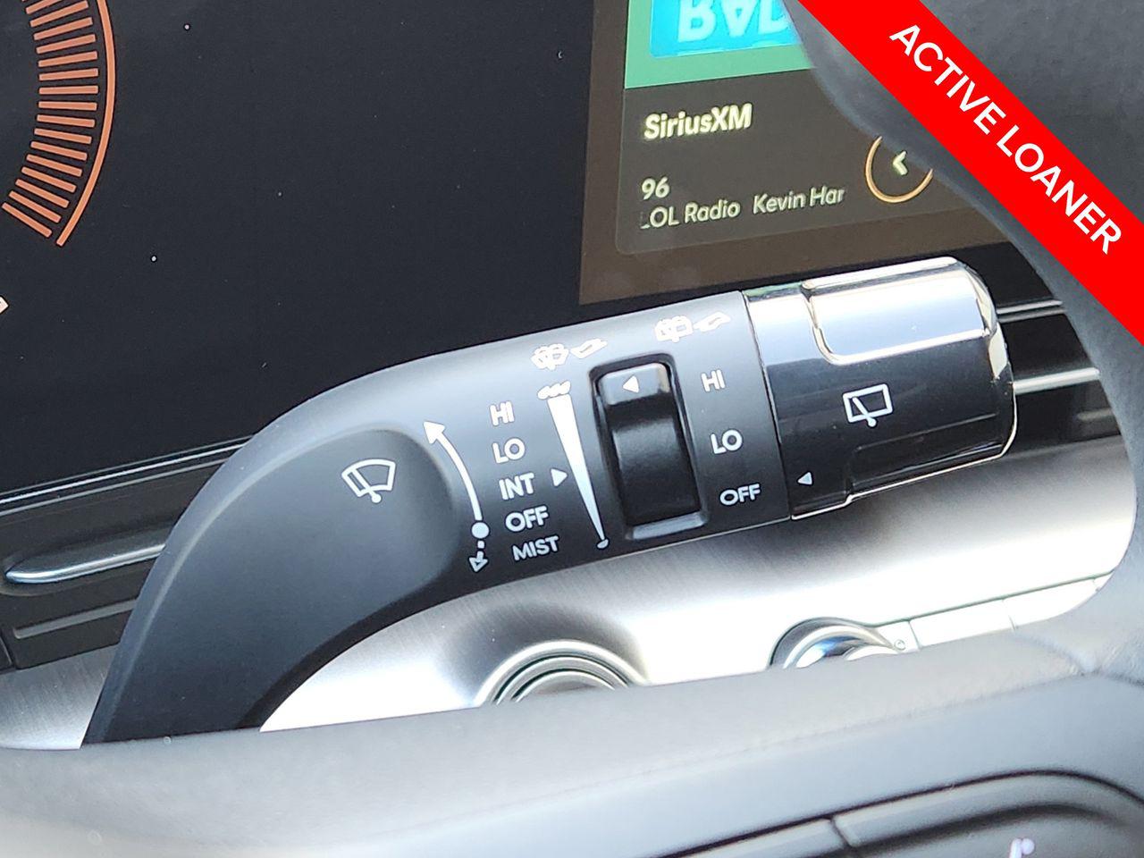 New 2026 SAW White Hyundai SE FWD image 29