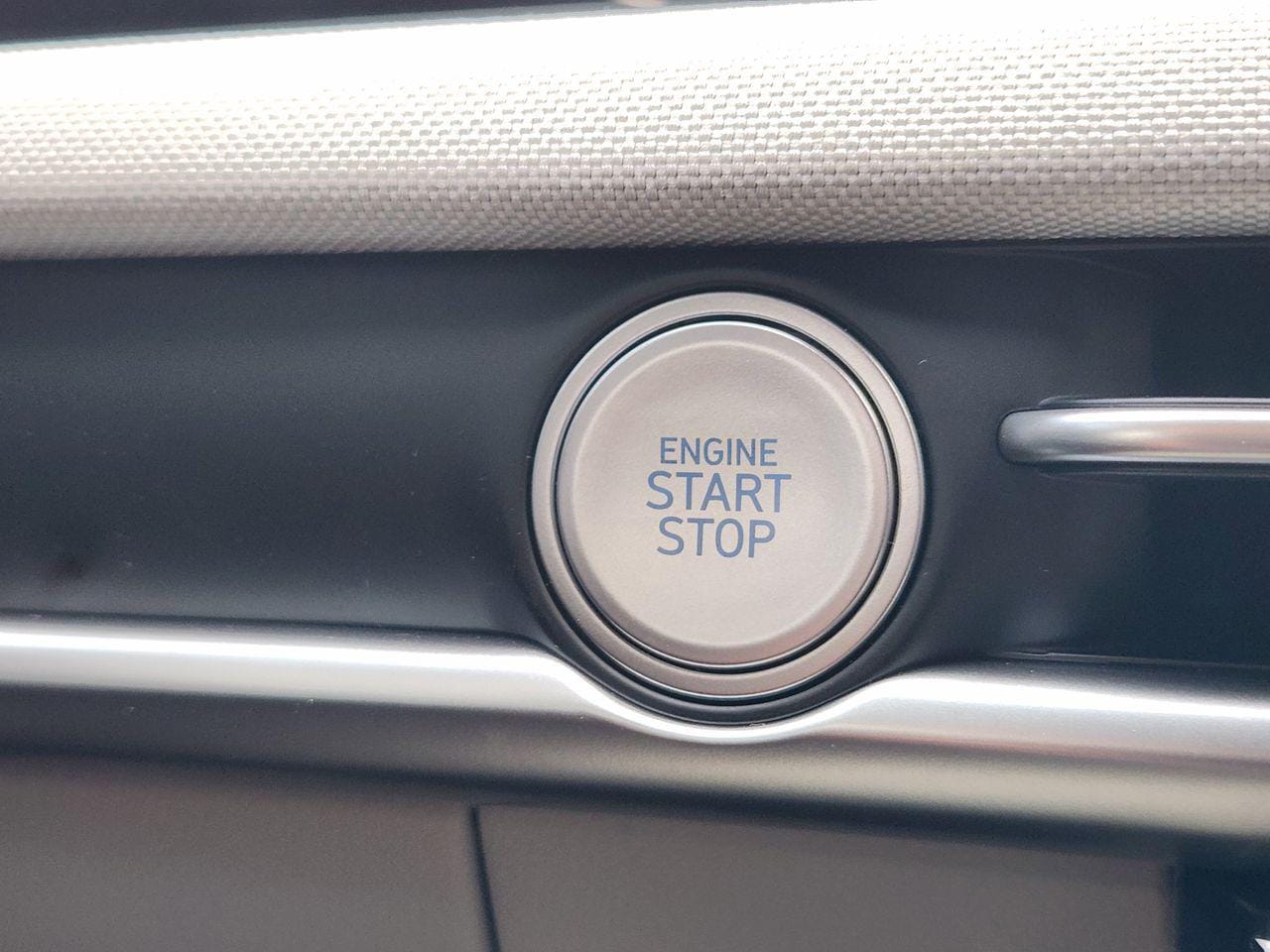 New 2026 Serenity White Pearl Hyundai Limited FWD image 19