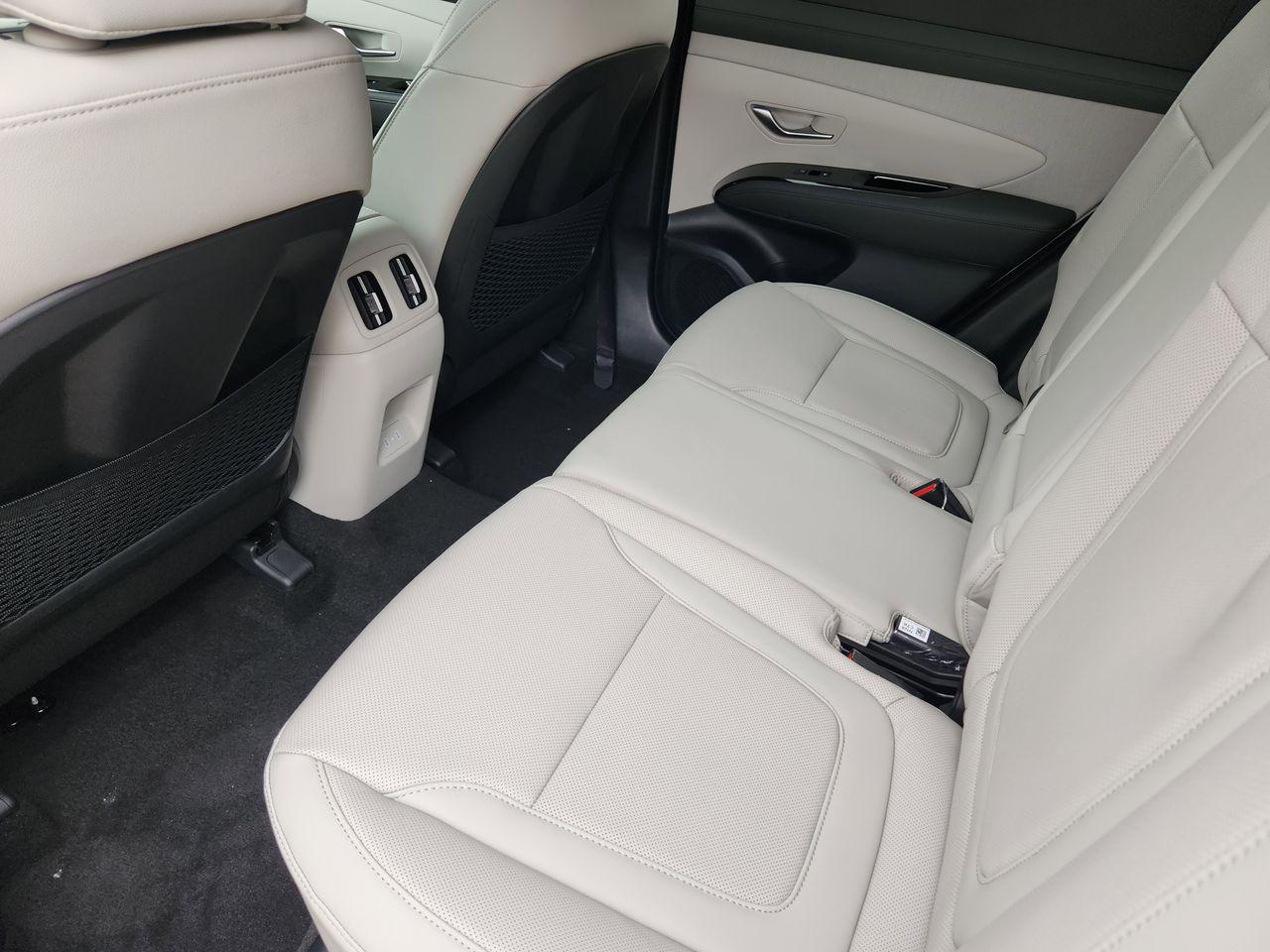 New 2026 W6H White Hyundai Limited FWD image 28