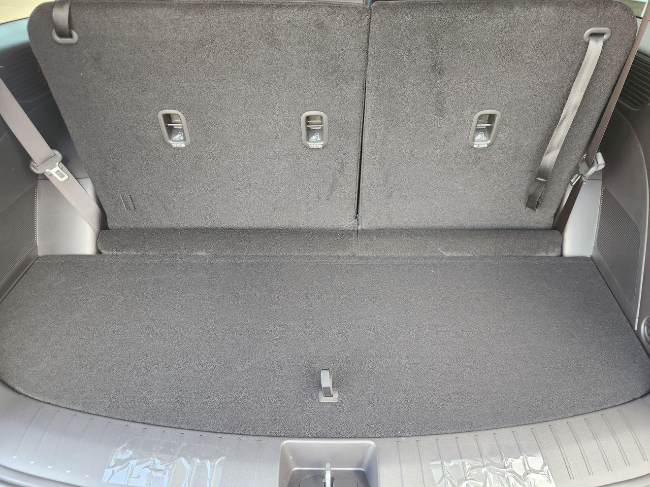 New 2026 Creamy White Pearl Hyundai SEL FWD image 30