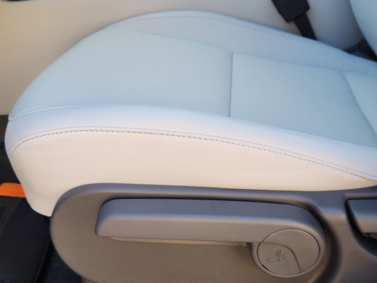 New 2026 PE2 Gray Hyundai SEL Sport FWD image 22