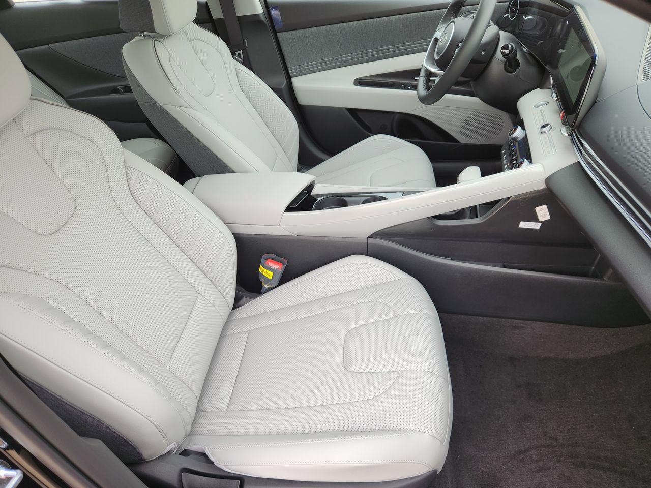New 2026 Abyss Black Hyundai Limited image 11
