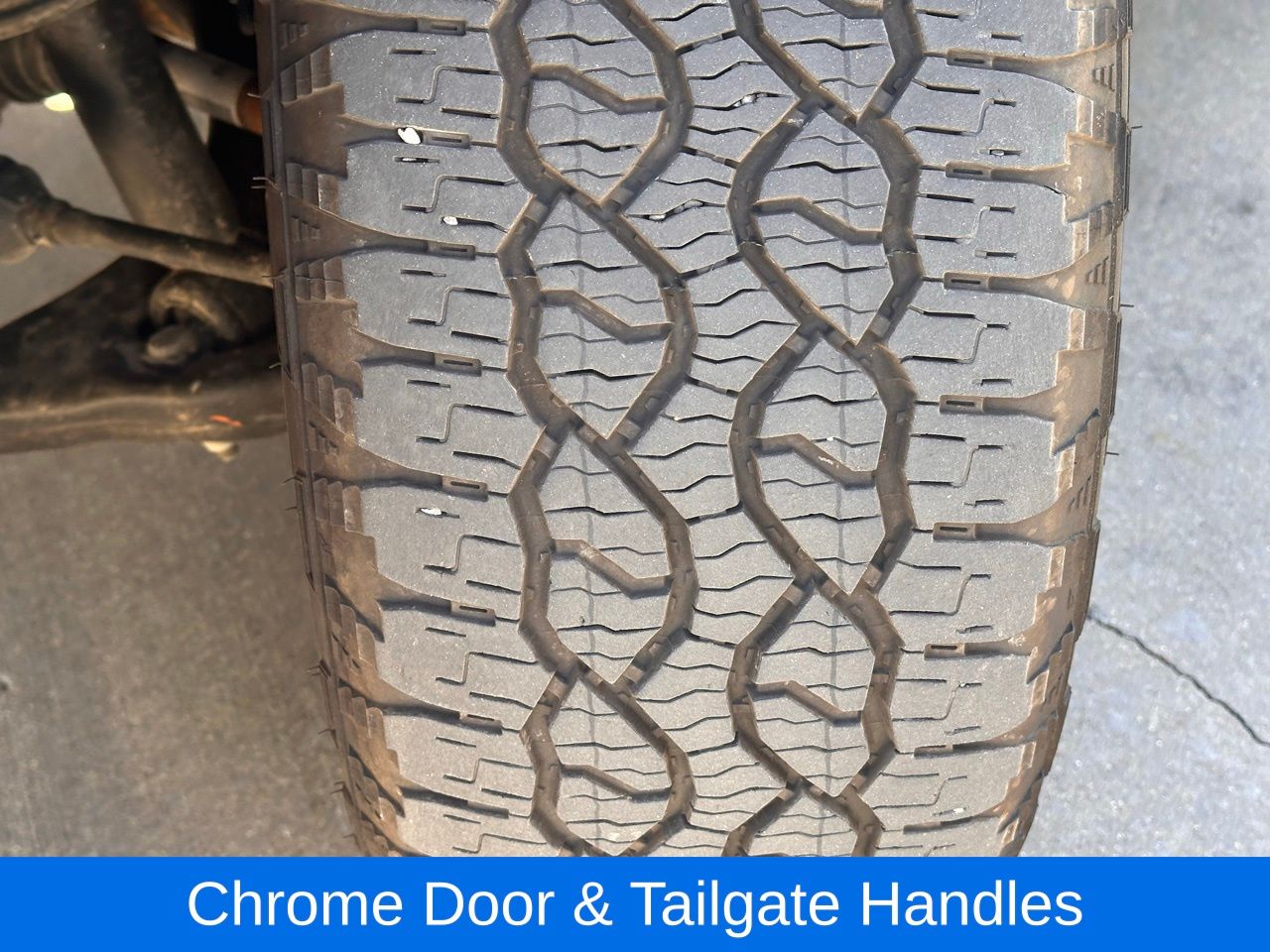 Used 2025 Harbor Gray Metallic Ford XLT image 5