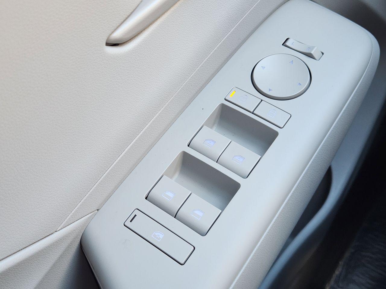 New 2026 R2P Red Hyundai SEL Sport FWD image 21