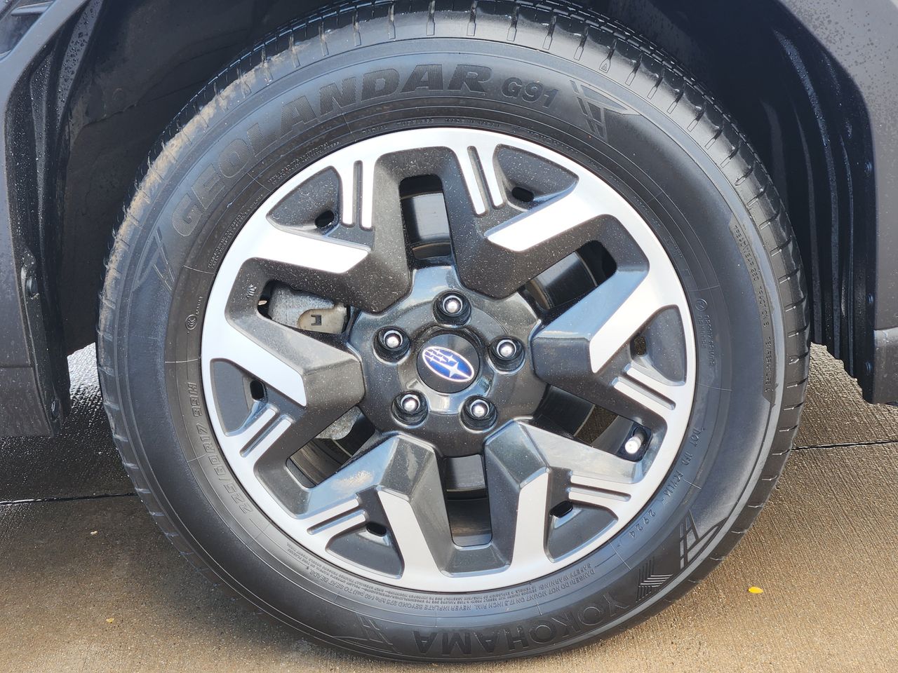 Used 2025 Horizon Blue Pearl Subaru Base image 7
