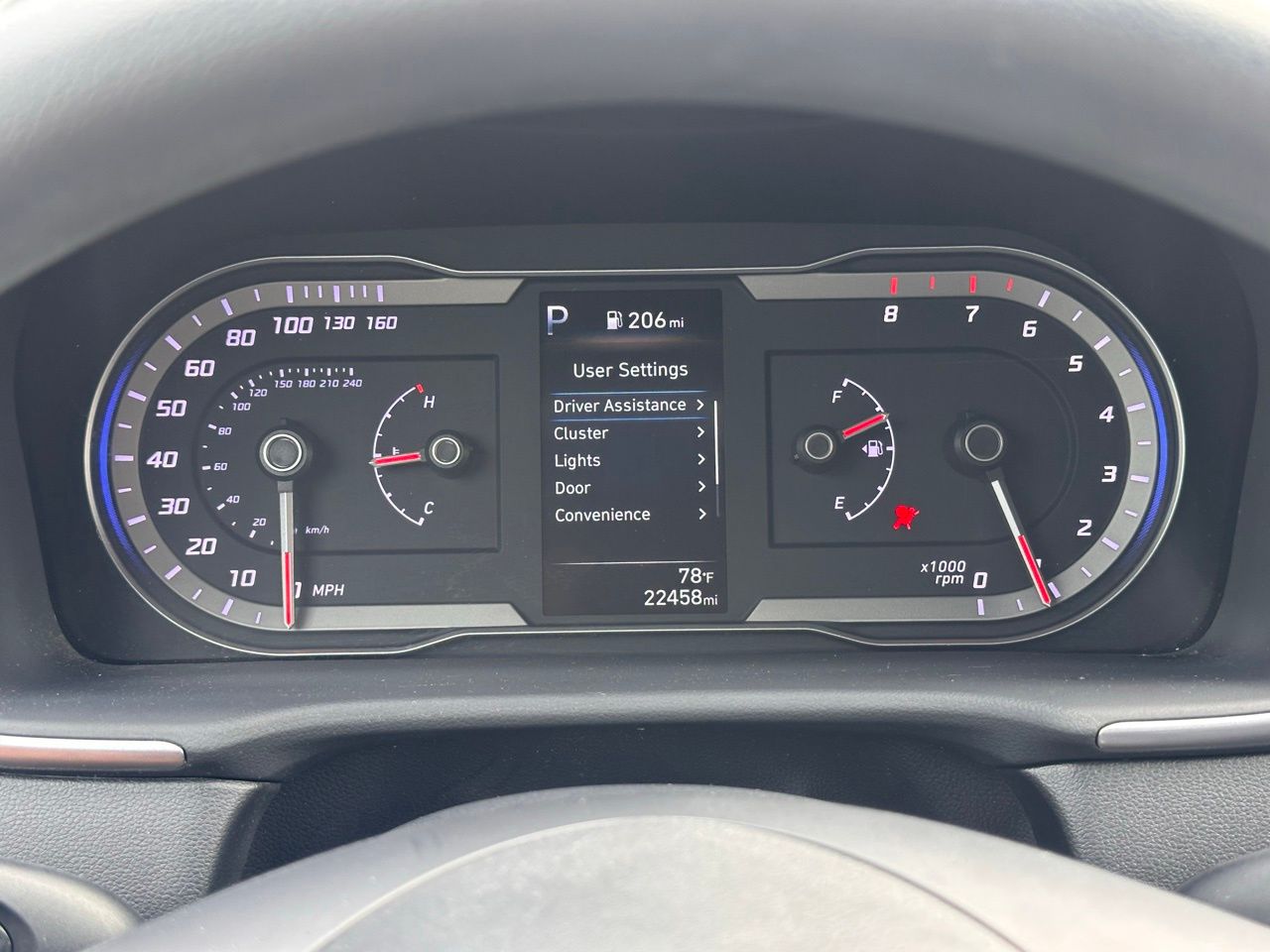 Certified Used 2022 Hampton Gray Hyundai SE image 29