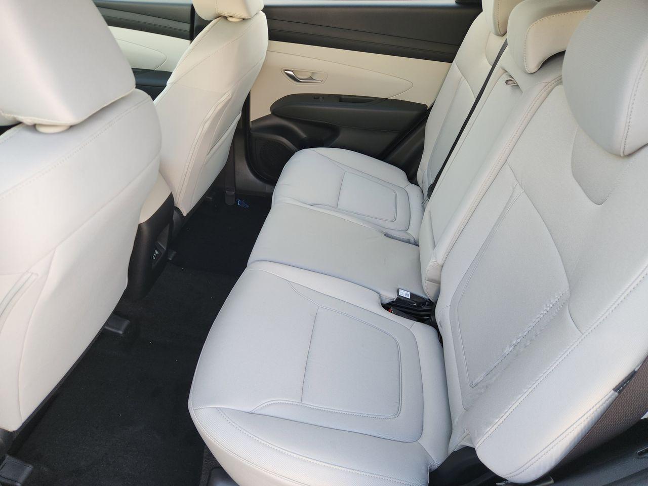 New 2026 W6H White Hyundai SE FWD image 27