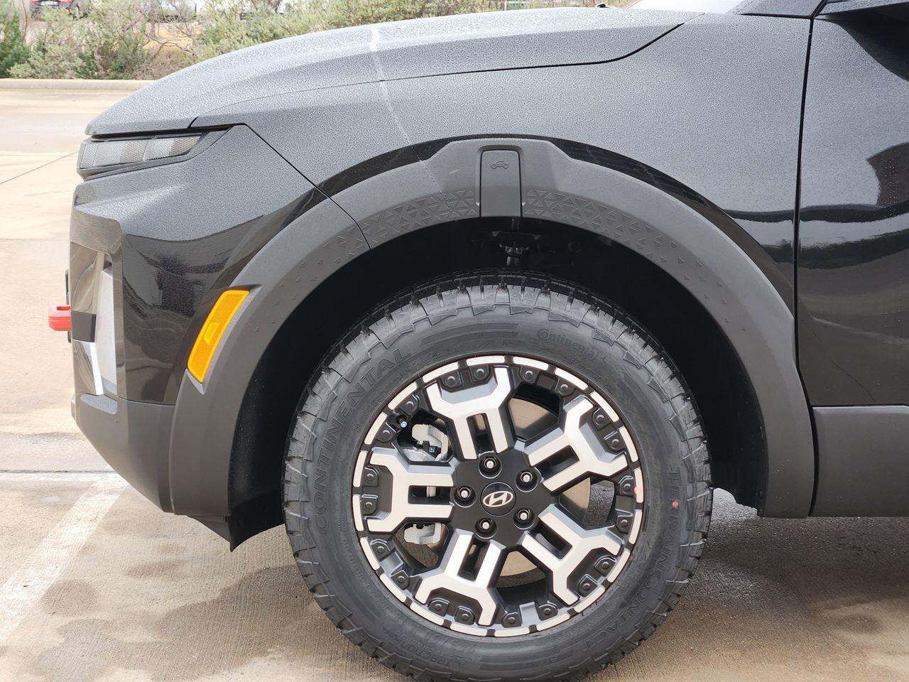 New 2026 Phantom Black Hyundai XRT image 5