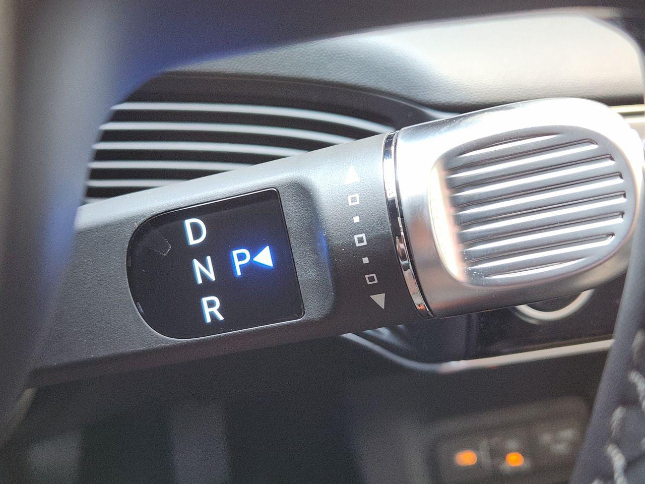 New 2027 Cyber Gray Hyundai SE image 19