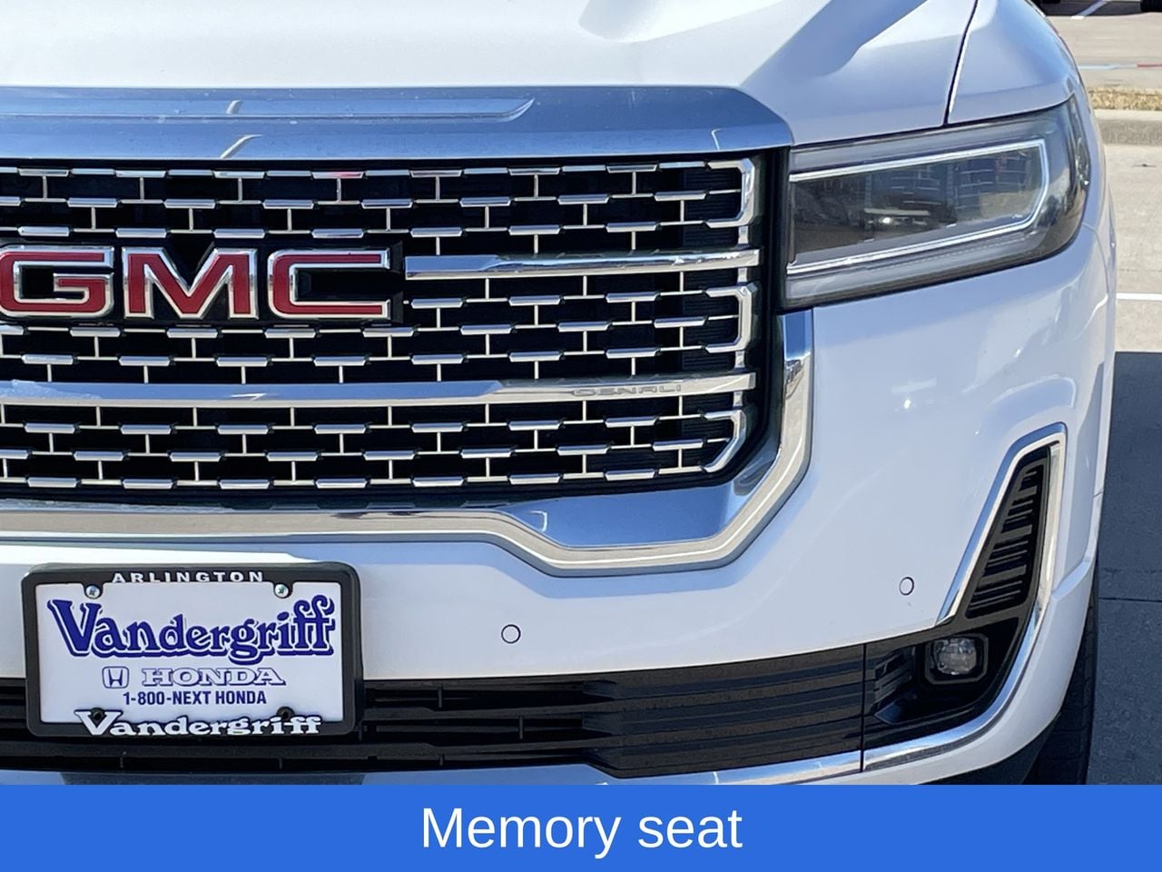 Used 2023 Summit White GMC Denali image 7