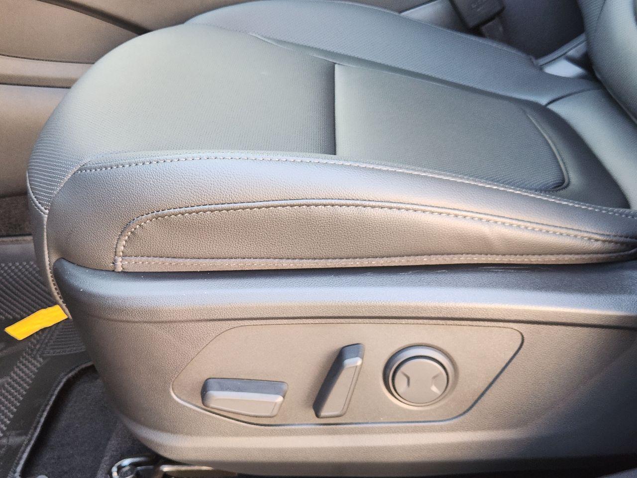 New 2026 Ecotronic Gray Hyundai SEL Plus FWD image 23