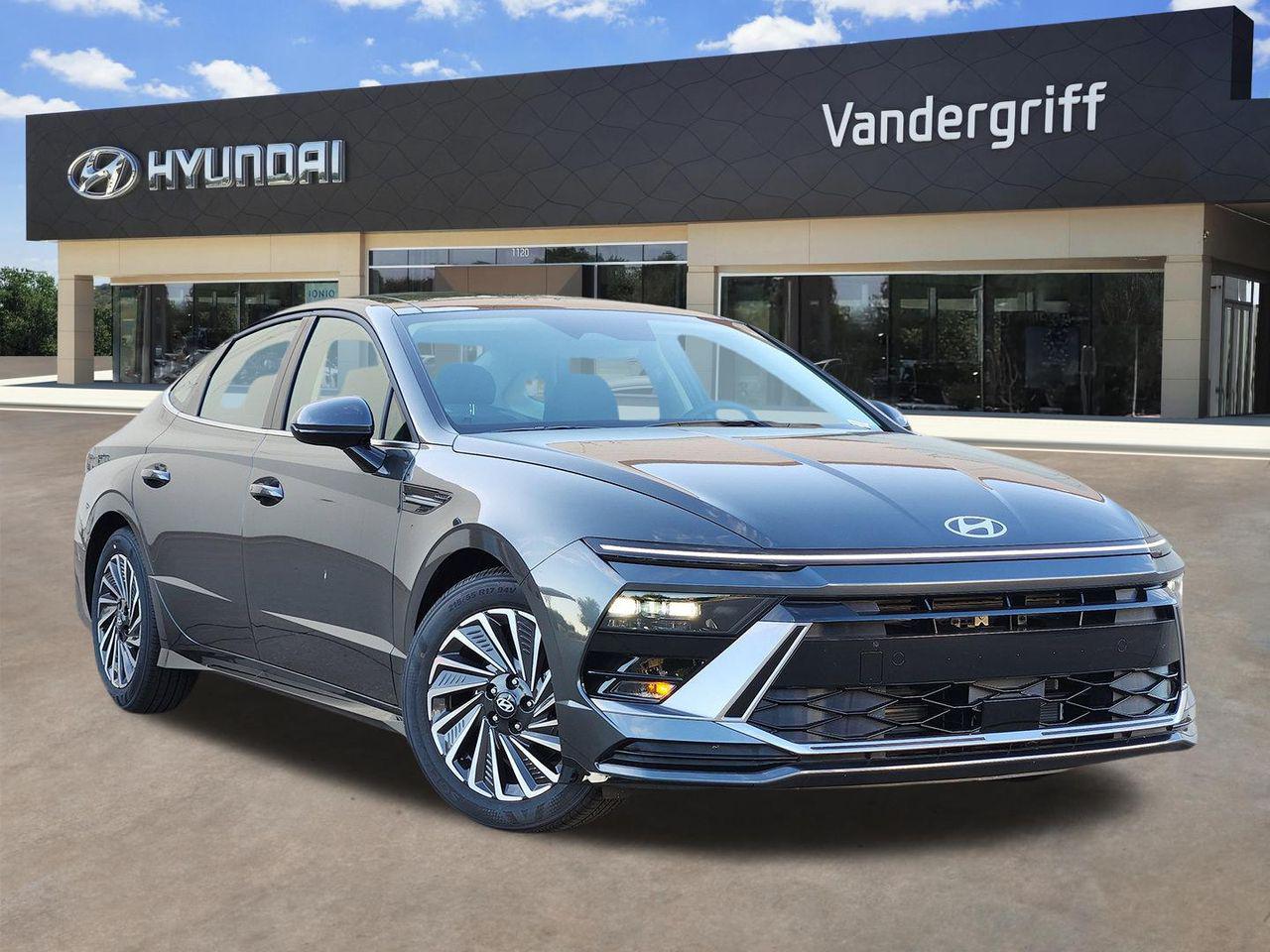 New 2026 Hyundai Sonata Hybrid SEL