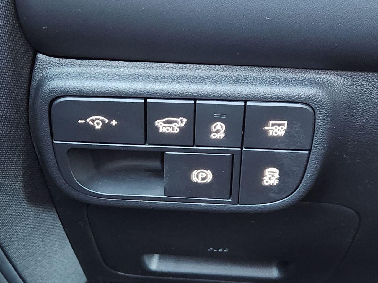 New 2026 T2X Silver Hyundai Calligraphy FWD image 19