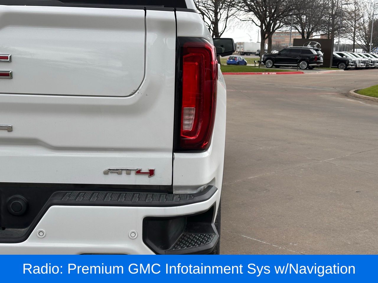 Used 2022 Summit White GMC AT4 image 11