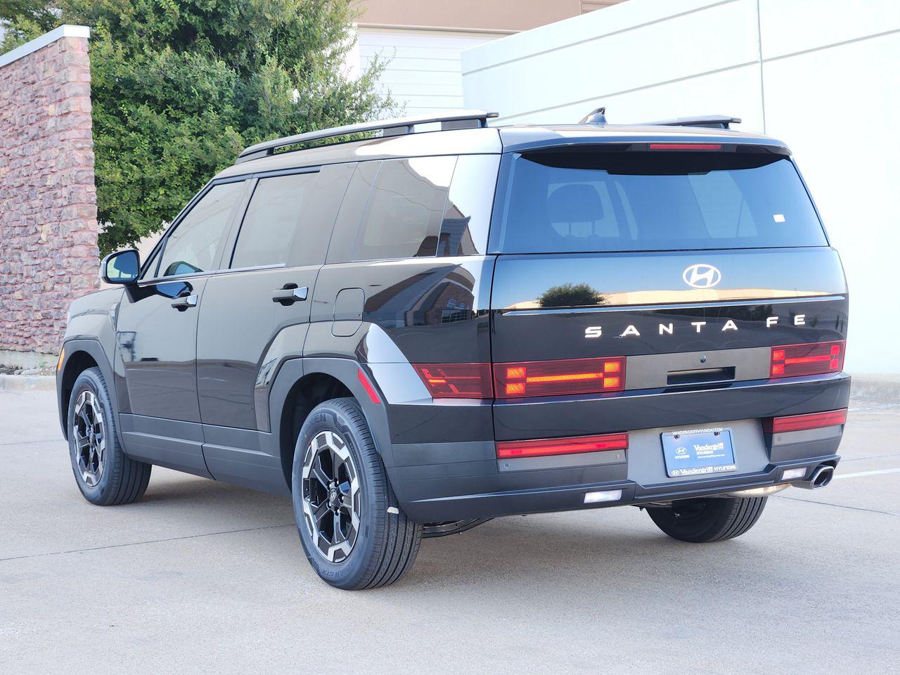 New 2027 Phantom Black Hyundai SEL FWD image 3