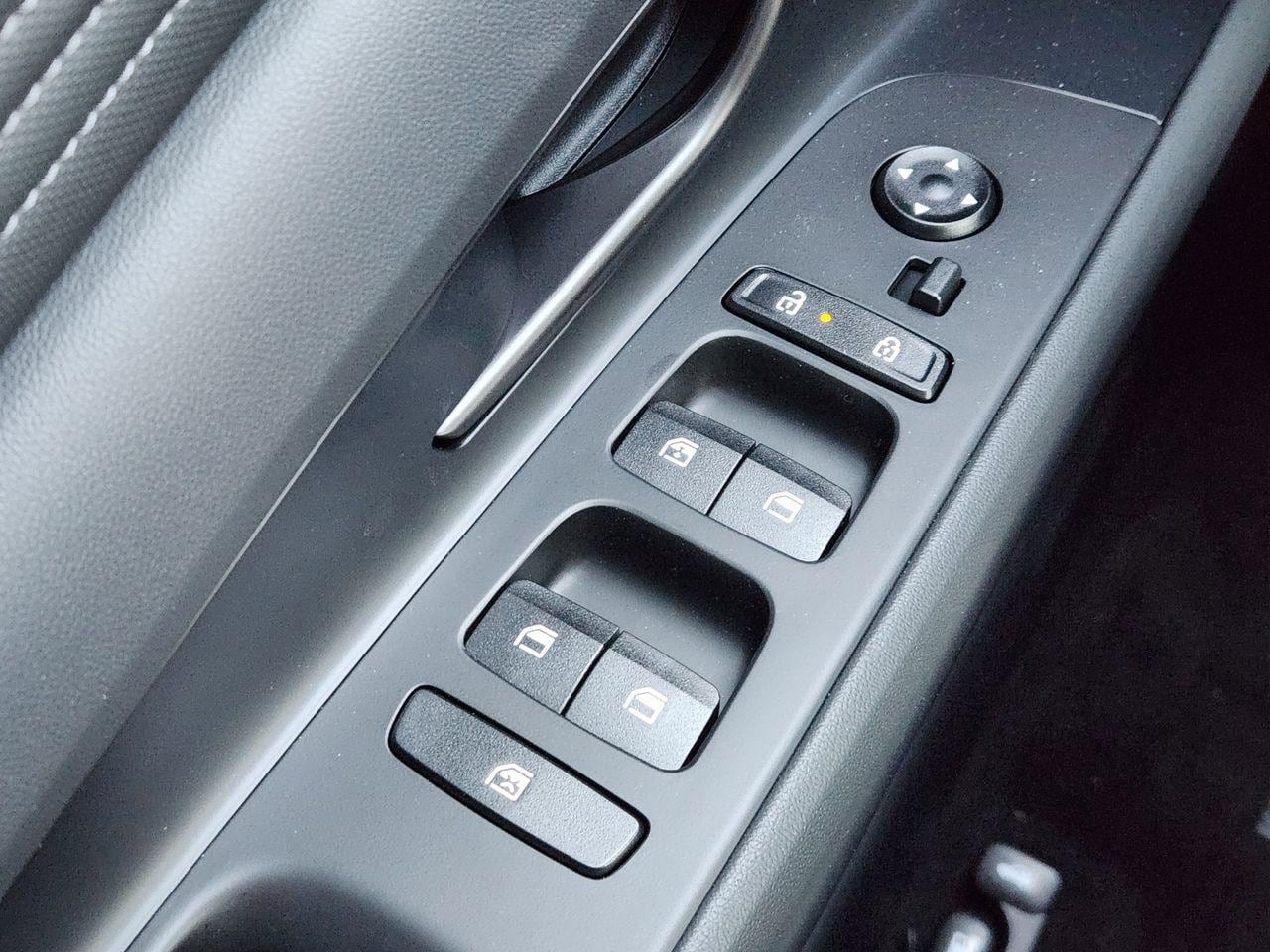 New 2026 M6T Hyundai SEL Sport image 20